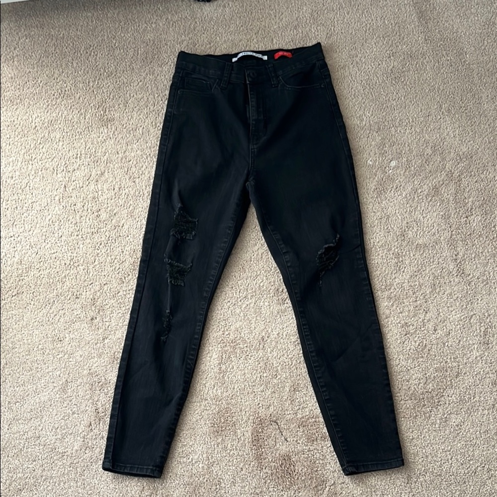 Women's Black Distressed Jeans